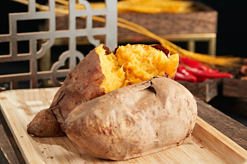 童年回忆小吃烤红薯