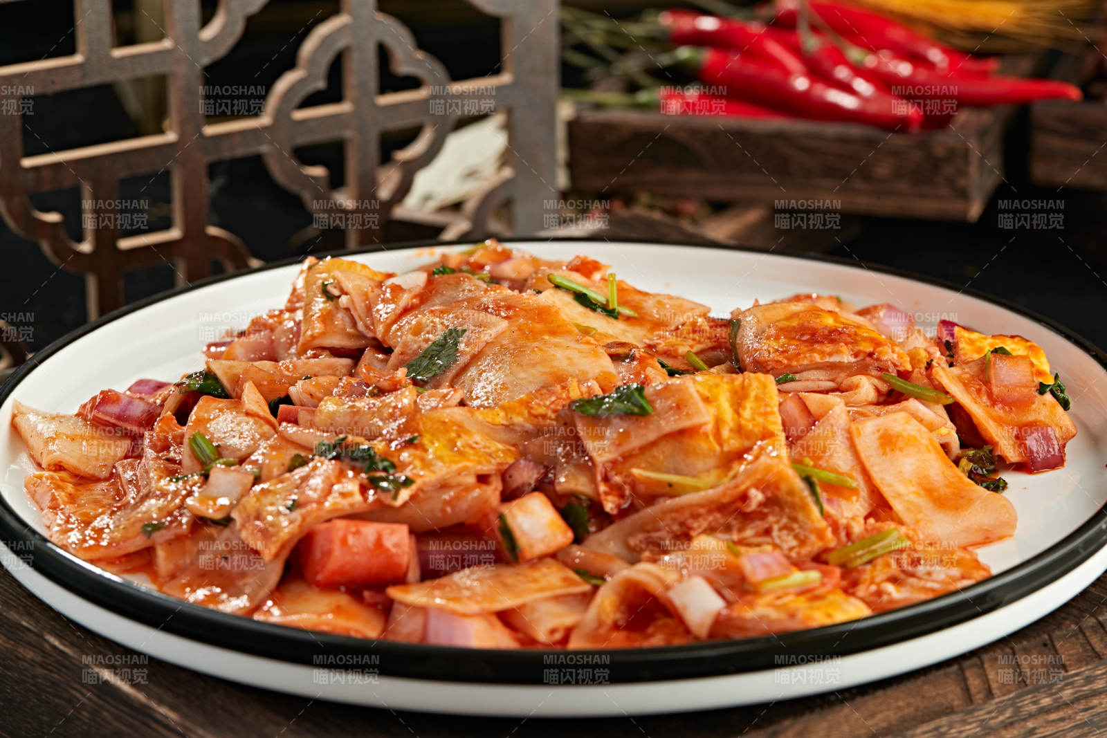 鐵板東北烤冷面