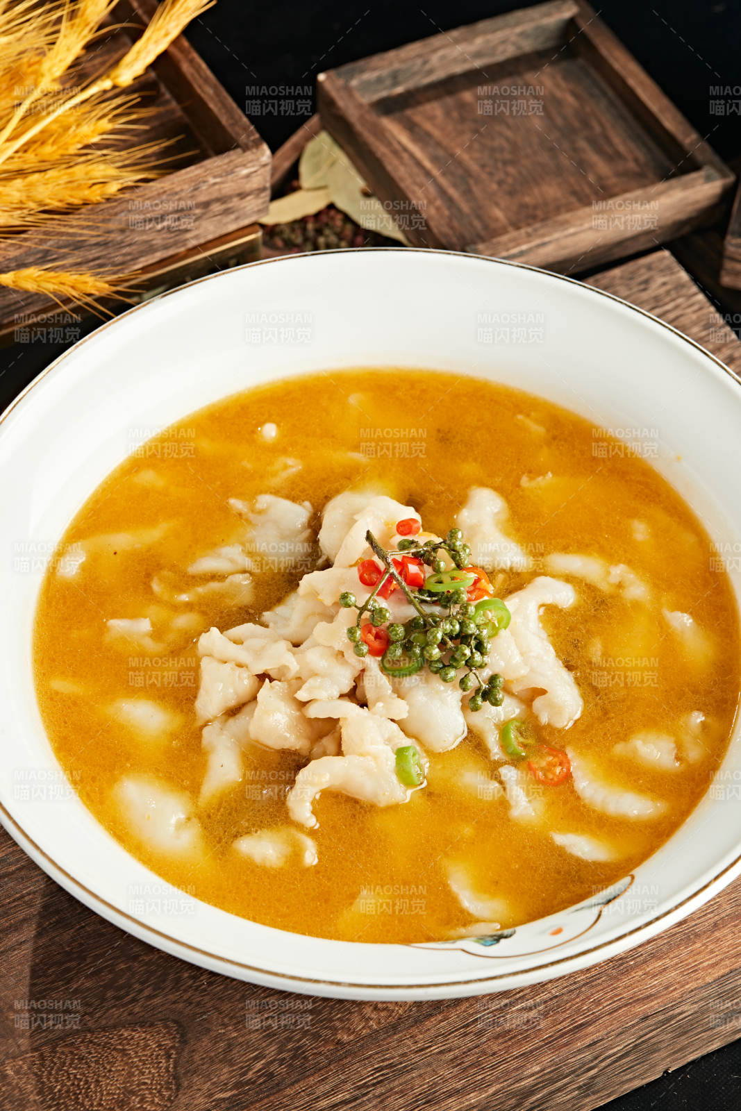 藤椒酸湯草魚片