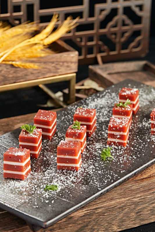 双色蛋白山楂糕