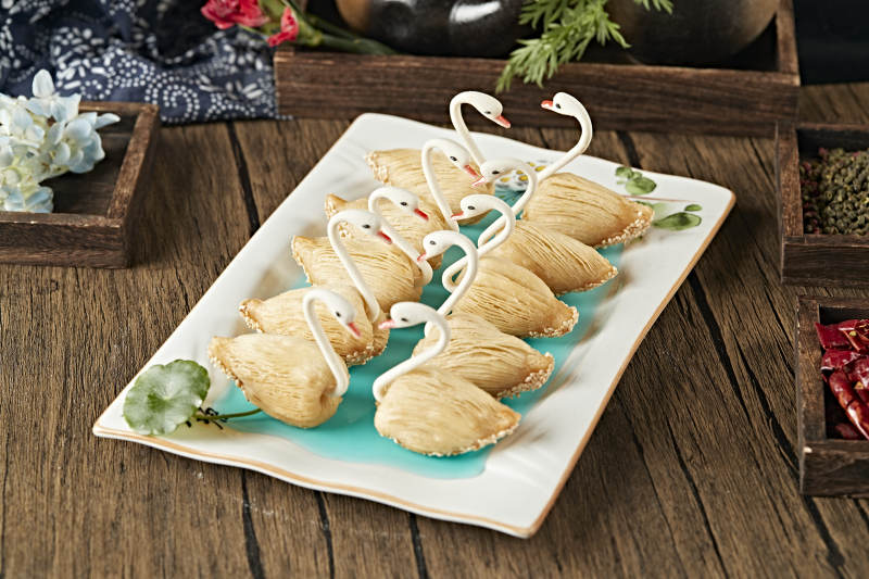 港式茶餐天鹅榴莲酥