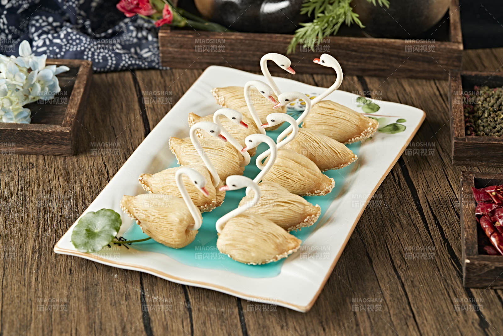 港式茶餐天鹅榴莲酥