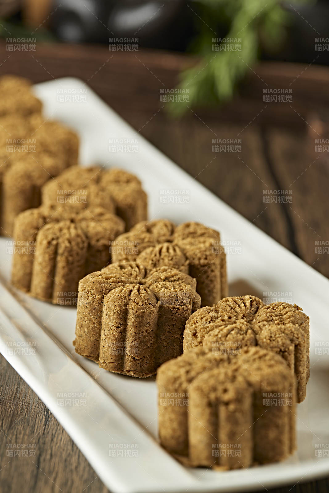 杂粮桃花酥-摄影图