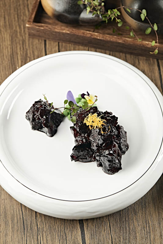 文火墨魚汁燒牛肉