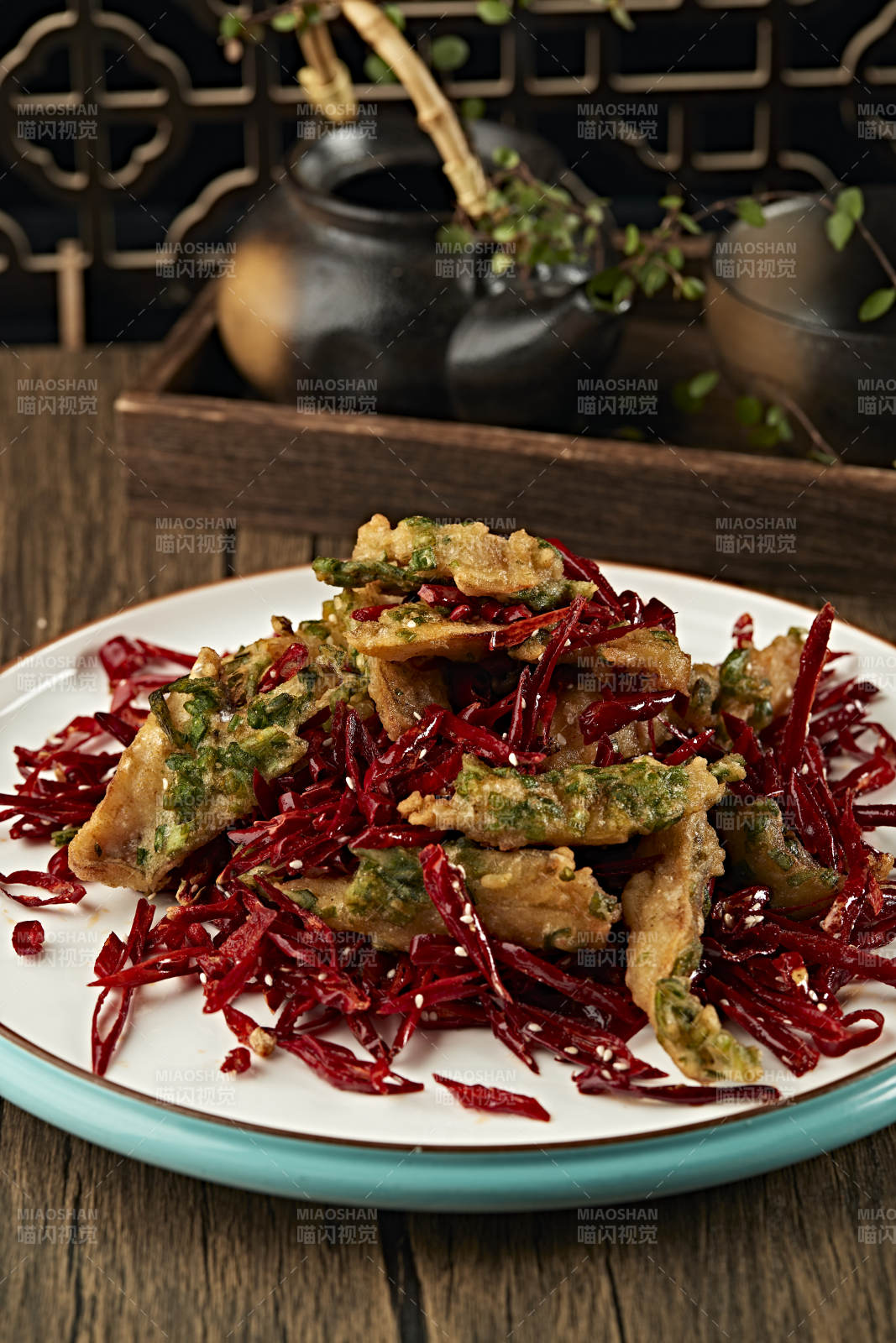 麻辣葱香油炸酥肉