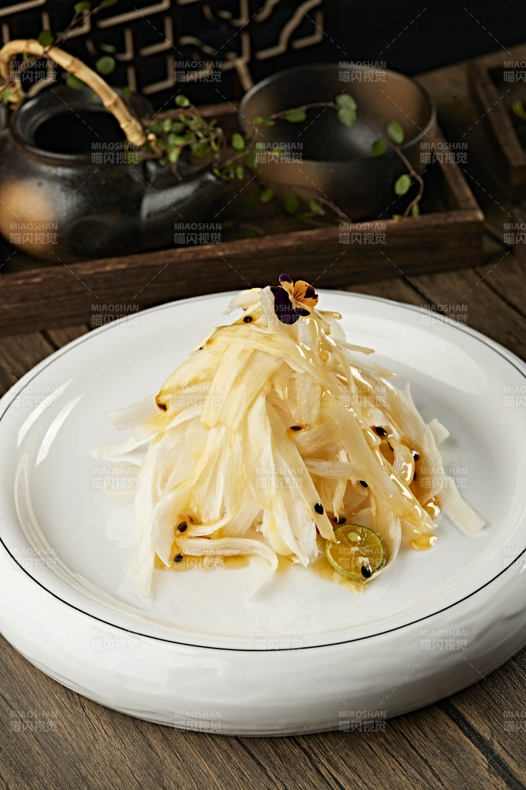 澆汁百香果醬茭白絲