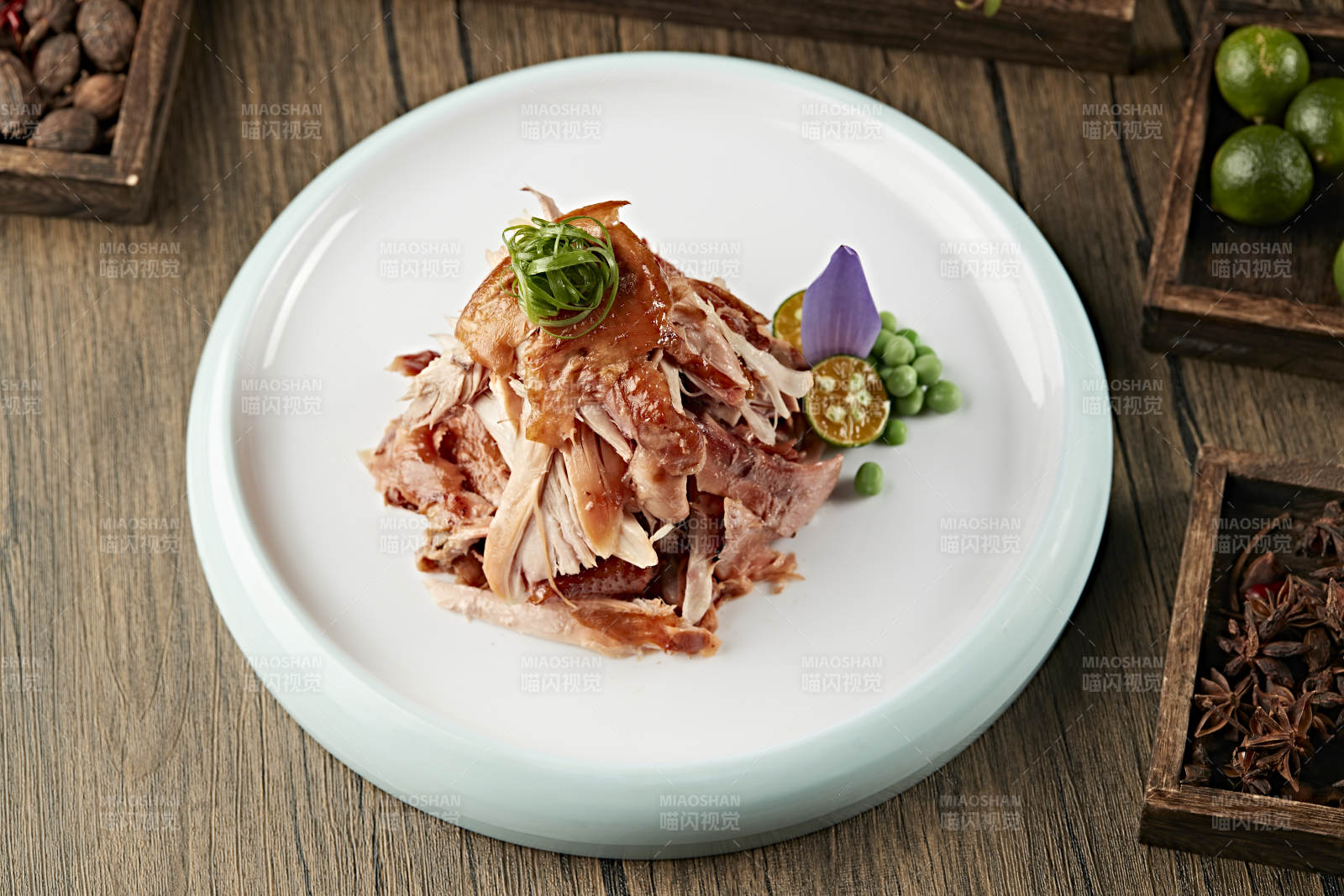 美味手撕熏雞-攝影圖