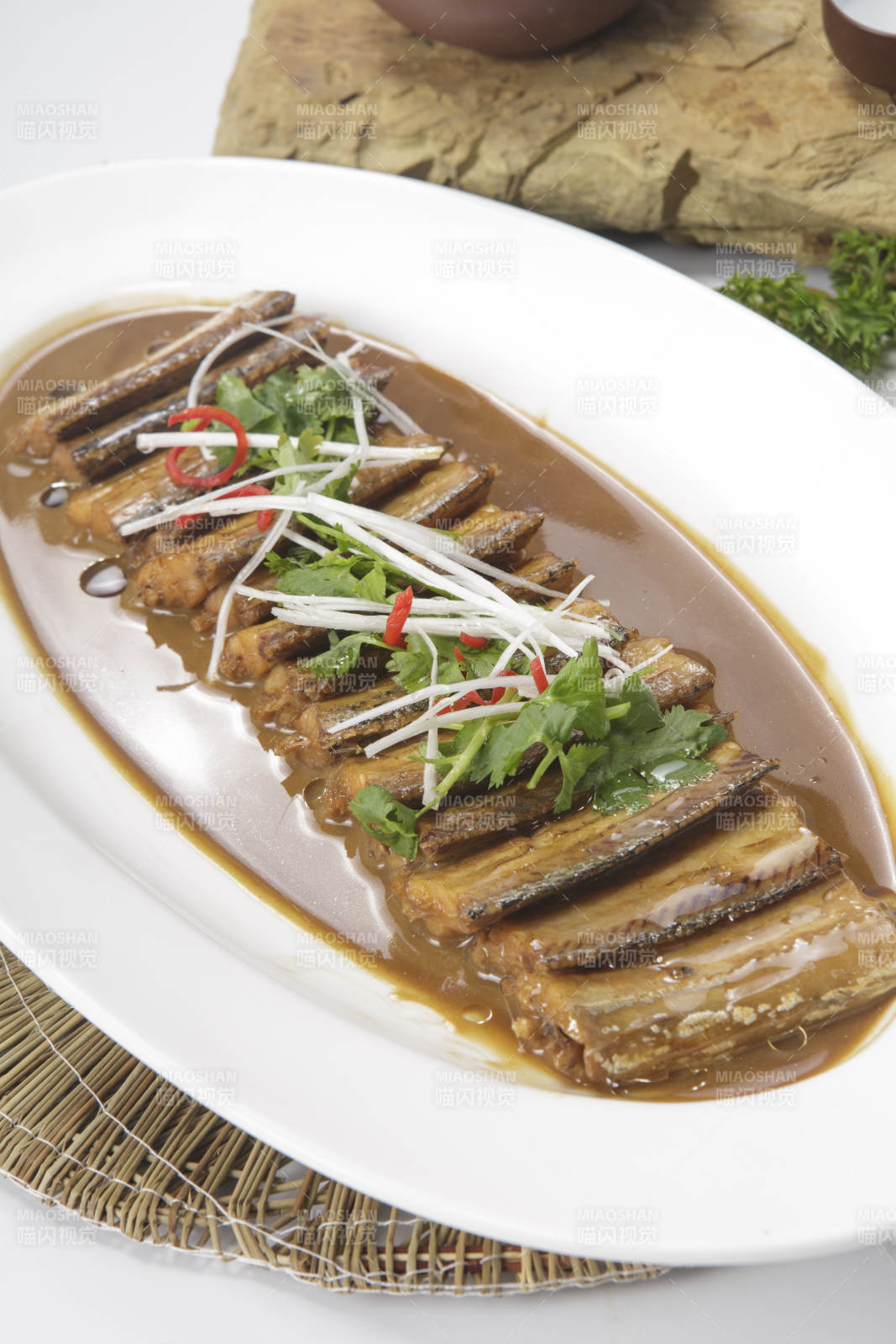 家常醬燉帶魚-攝影圖