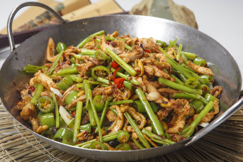 湘味干锅肉丝月牙骨