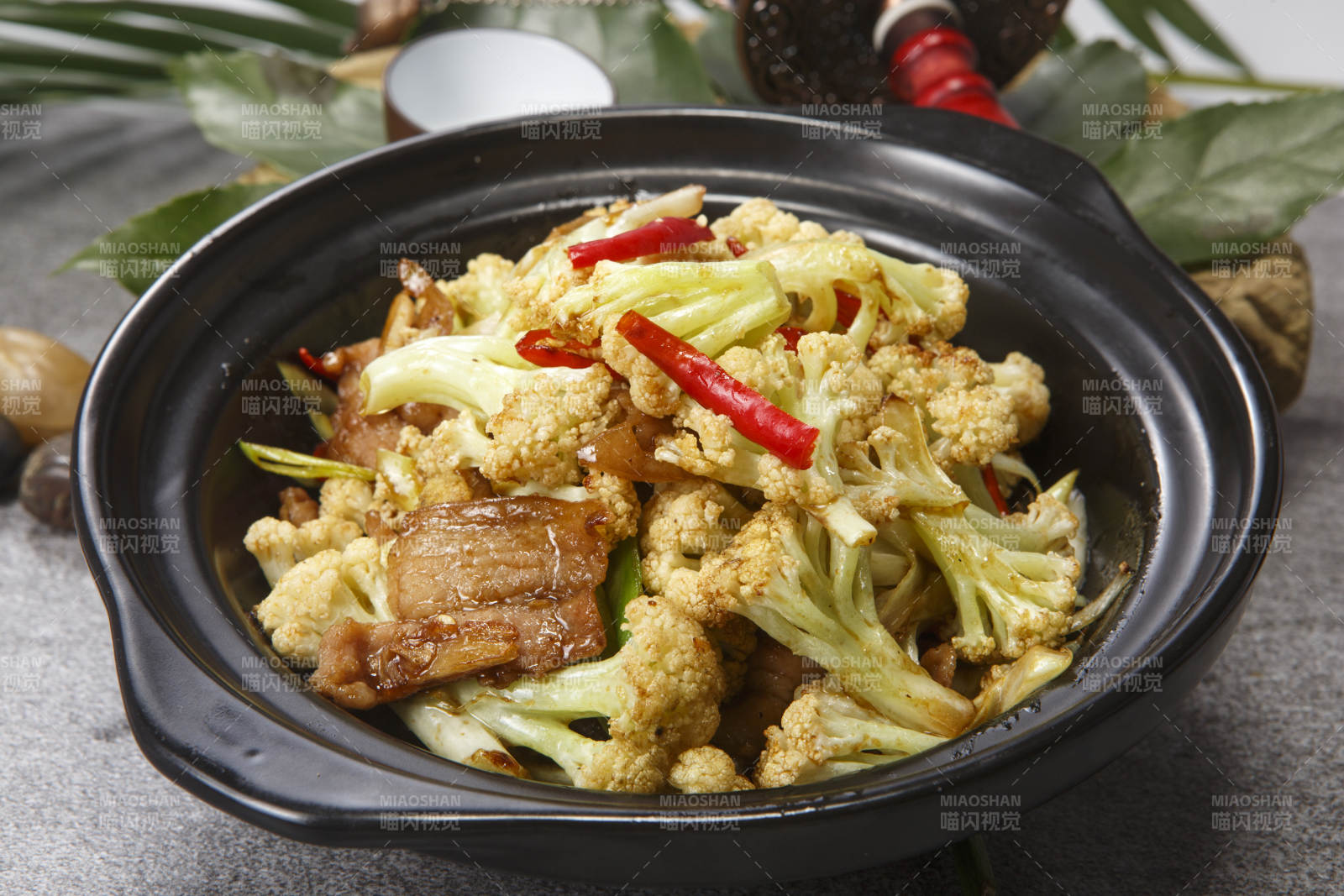 砂锅米椒有机菜花