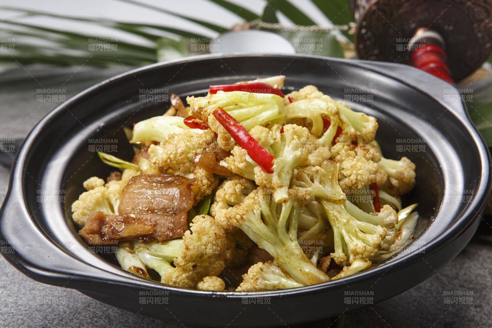 砂锅米椒有机菜花