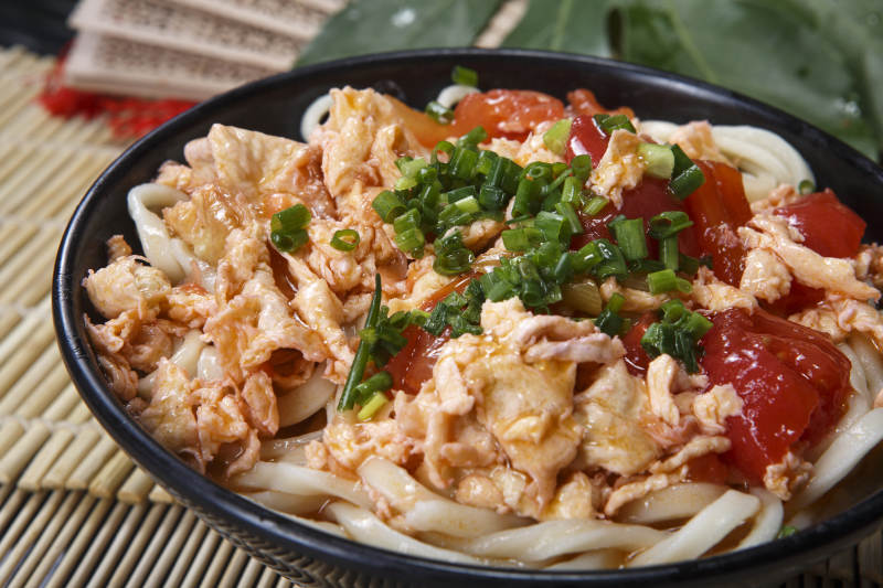 西红柿鸡蛋白面