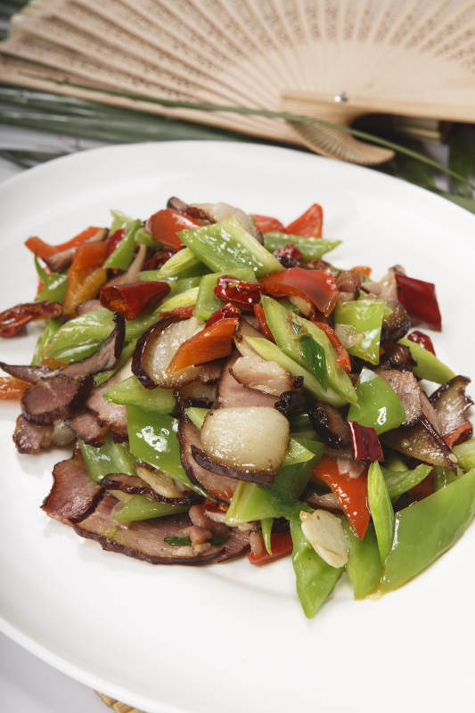 尖椒炒腊肉