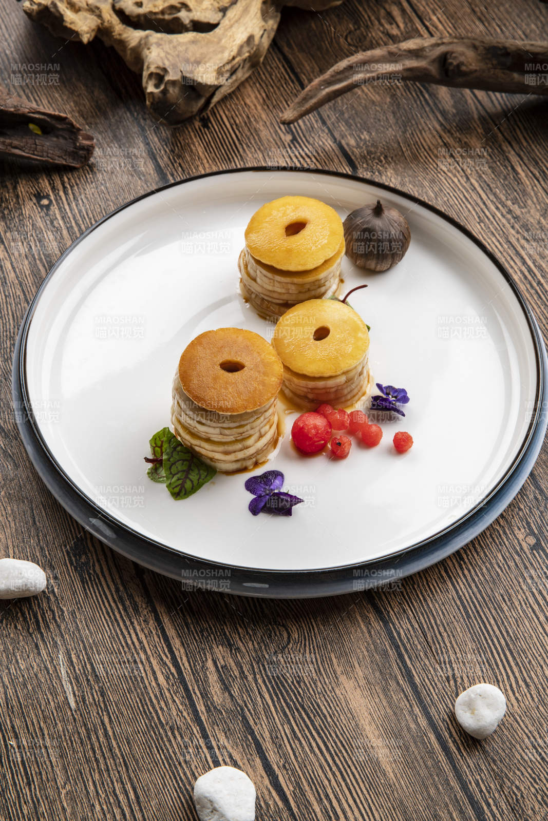 美味腌渍独头蒜片