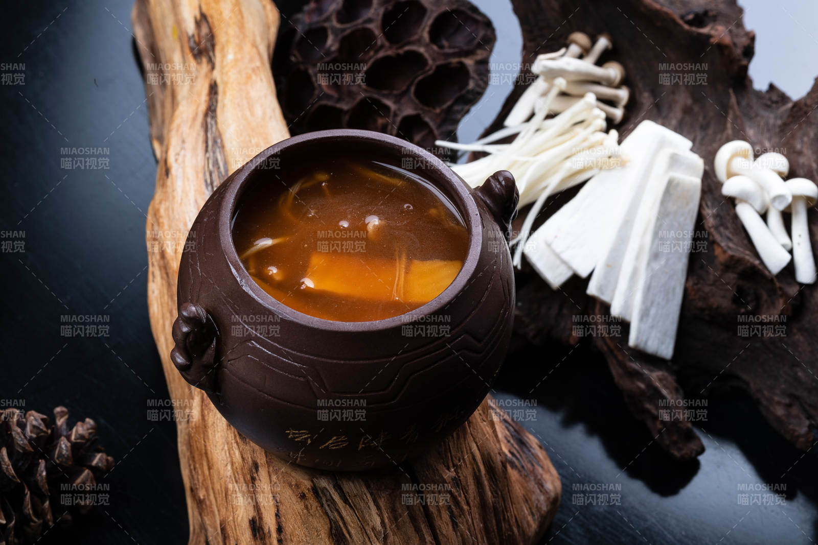 山珍菌羹素佛跳墙