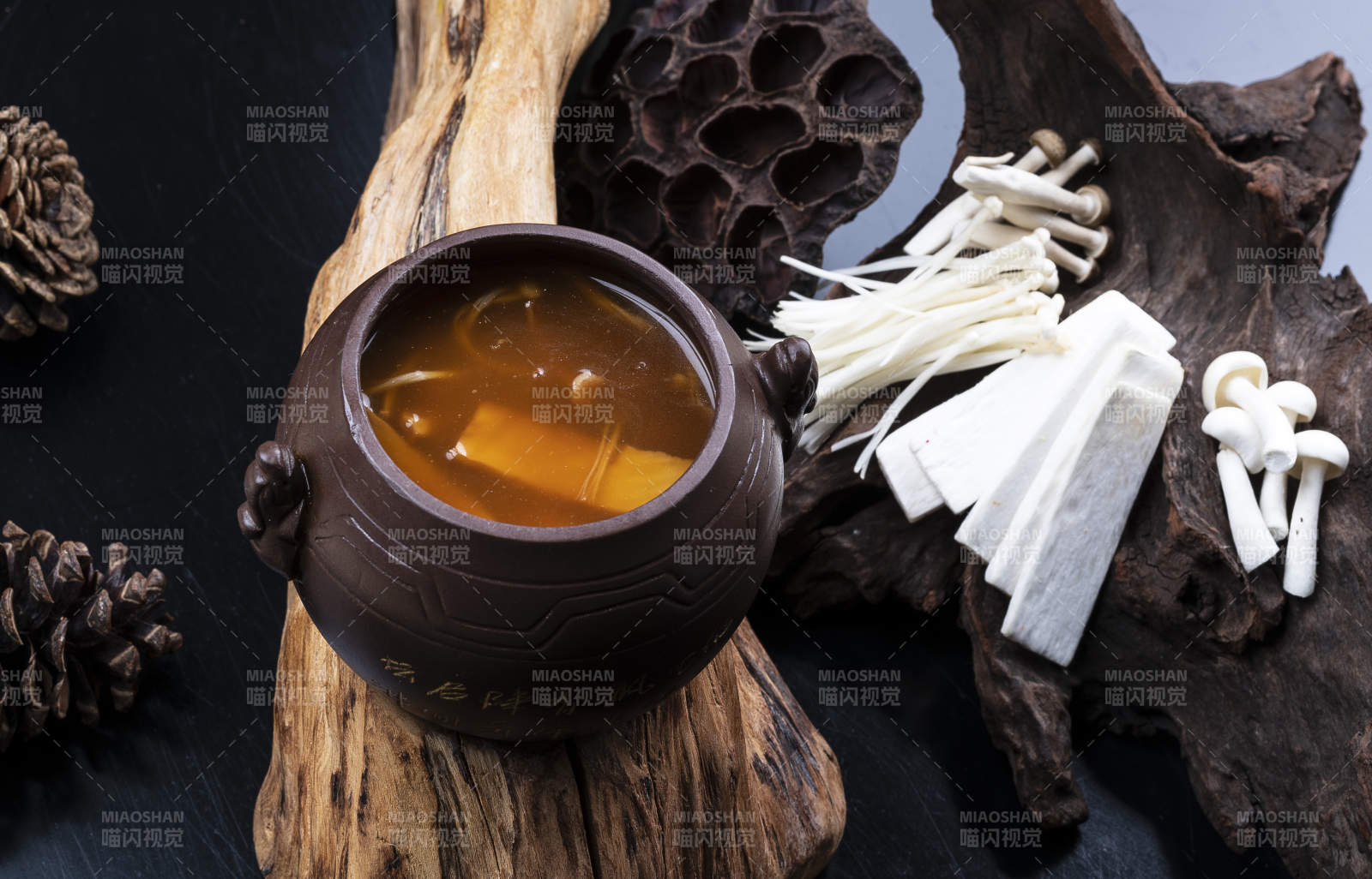 山珍菌羹素佛跳墙