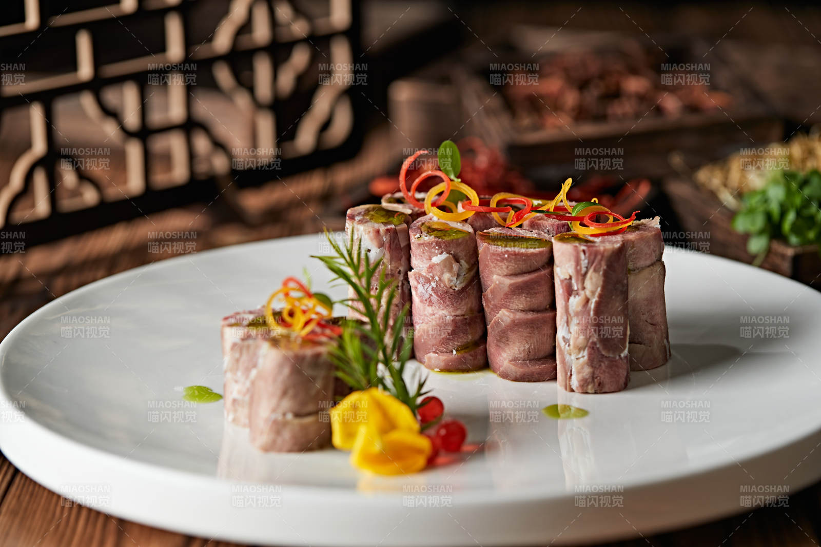 椒麻口條牛舌卷