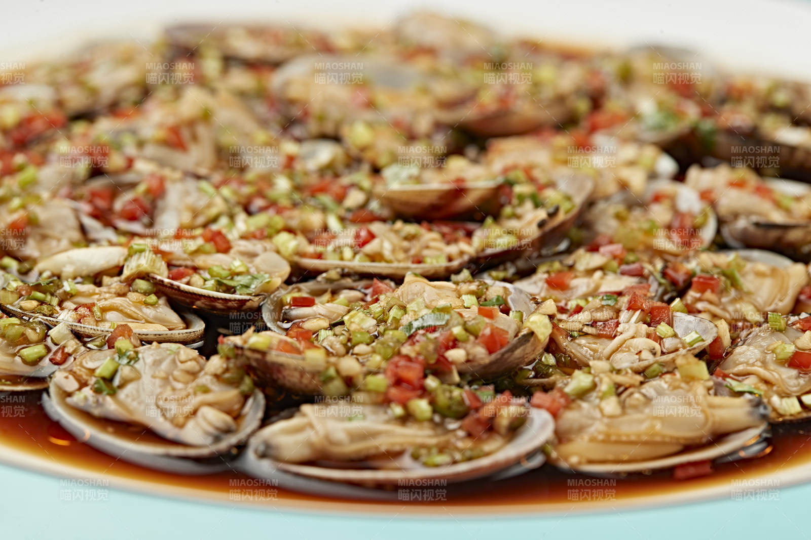 蒸魚豉油剁椒蒸花蛤