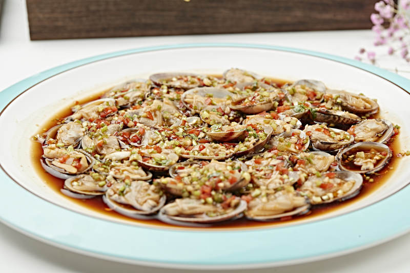蒸鱼豉油剁椒蒸花蛤