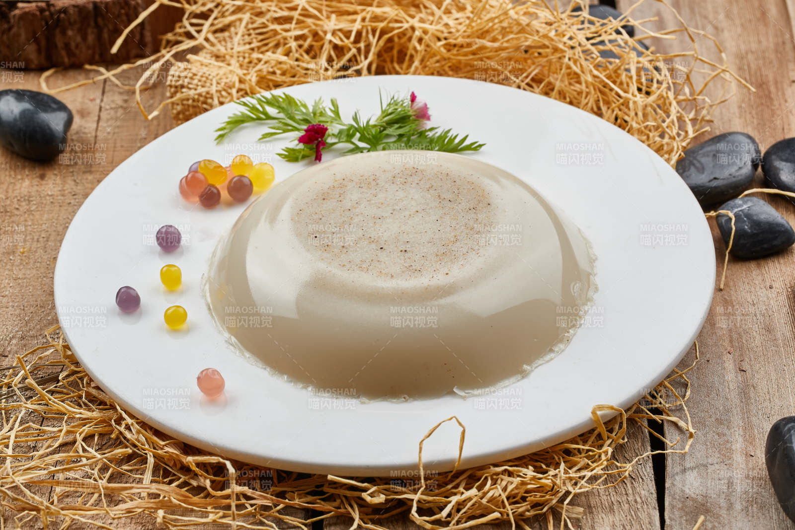 全魚宴魚泥涼粉-攝影圖