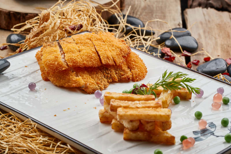 鱼宴炸鱼匹配薯条