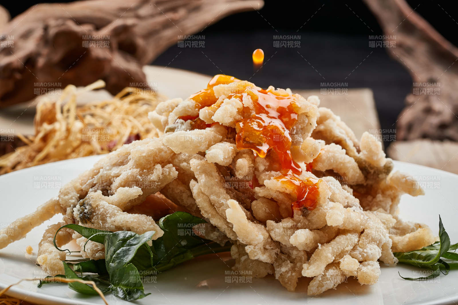 成品名菜金毛獅子魚