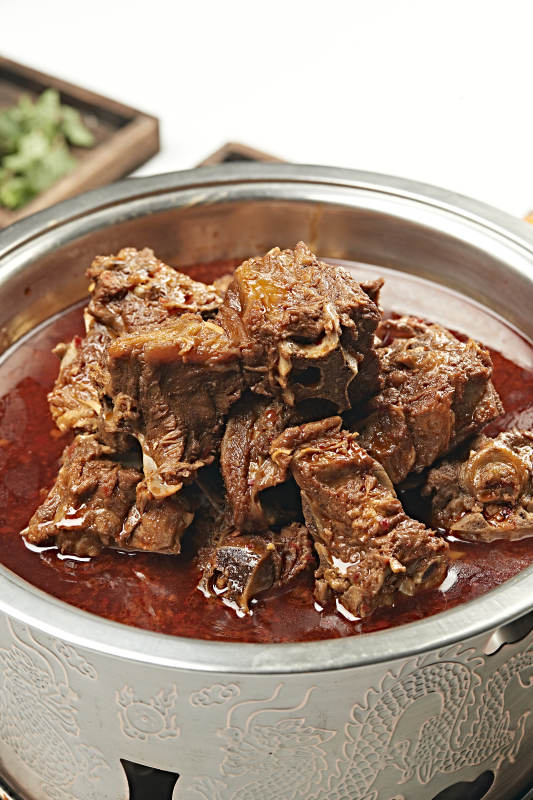 红焖羊脊骨羊蝎子