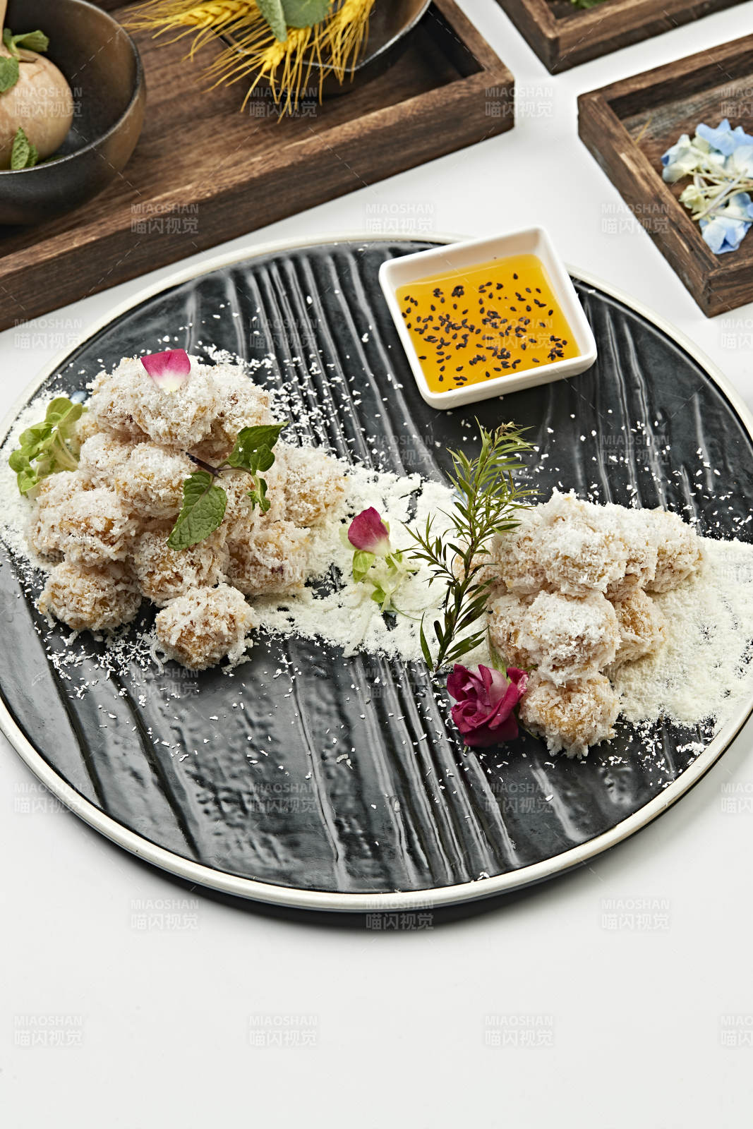 糖霜拖面焦炸鮮茄子