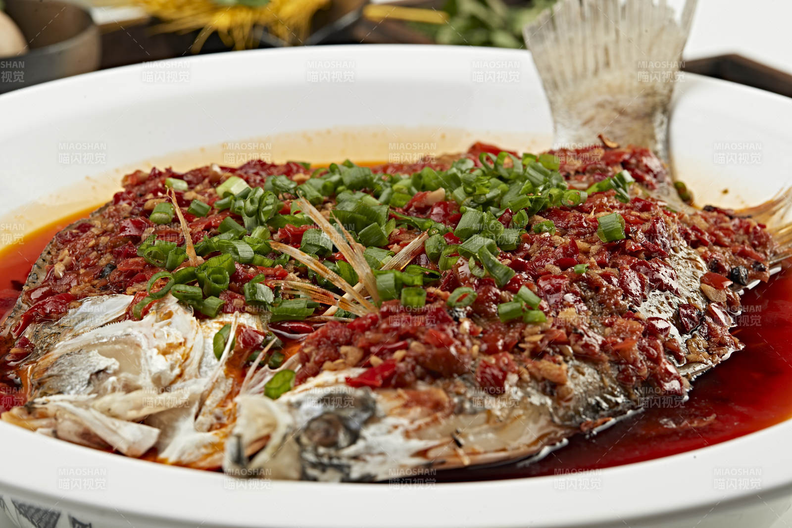 湘味剁椒蒸海鱸魚