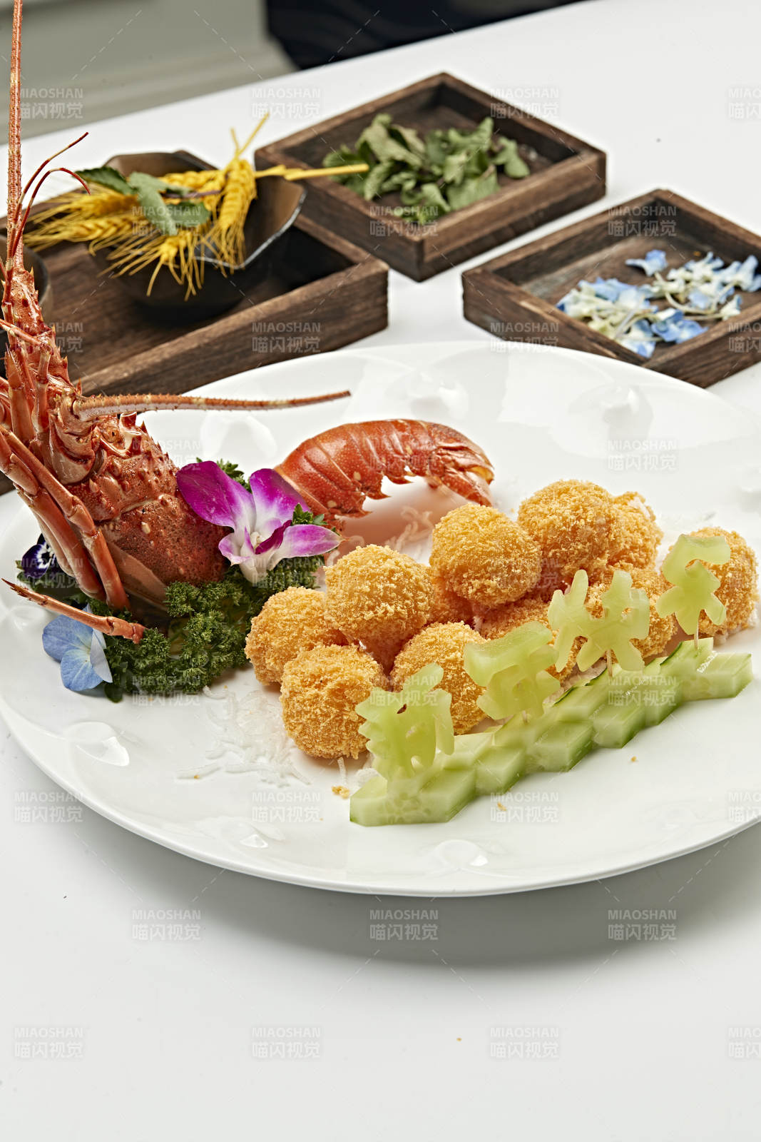 裹面油炸大龙虾球