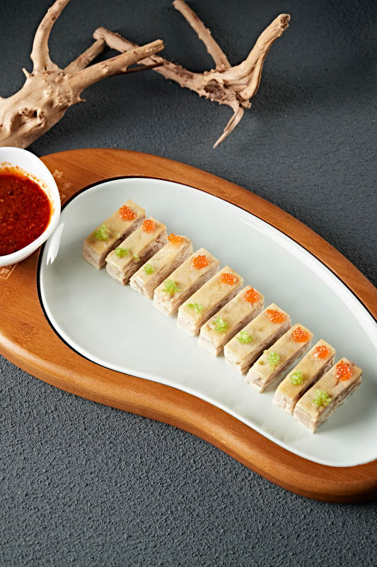 冷切蘸汁三黄鸡压鸡皮冻