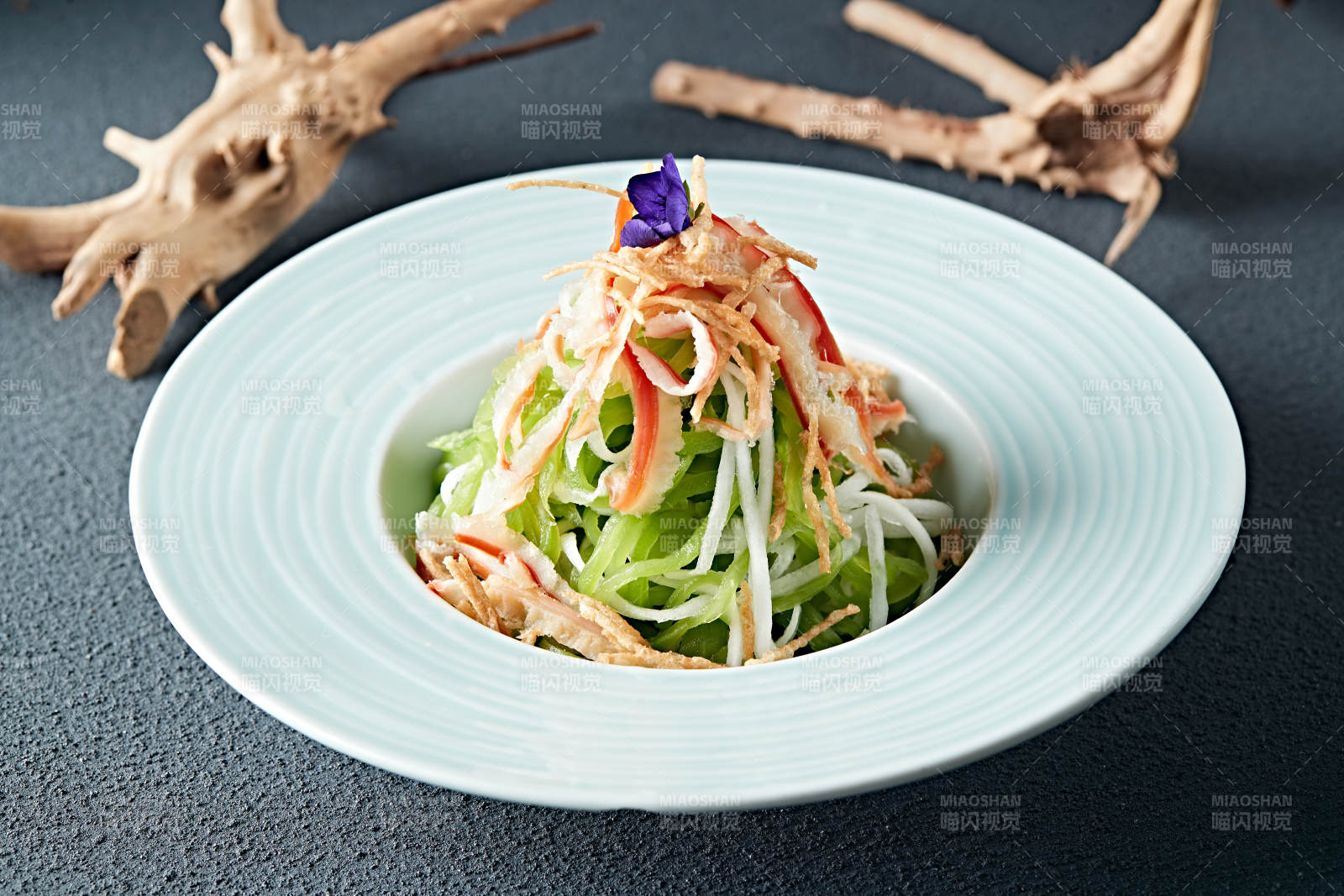 酸蘿卜絲筍絲涼拌北極貝