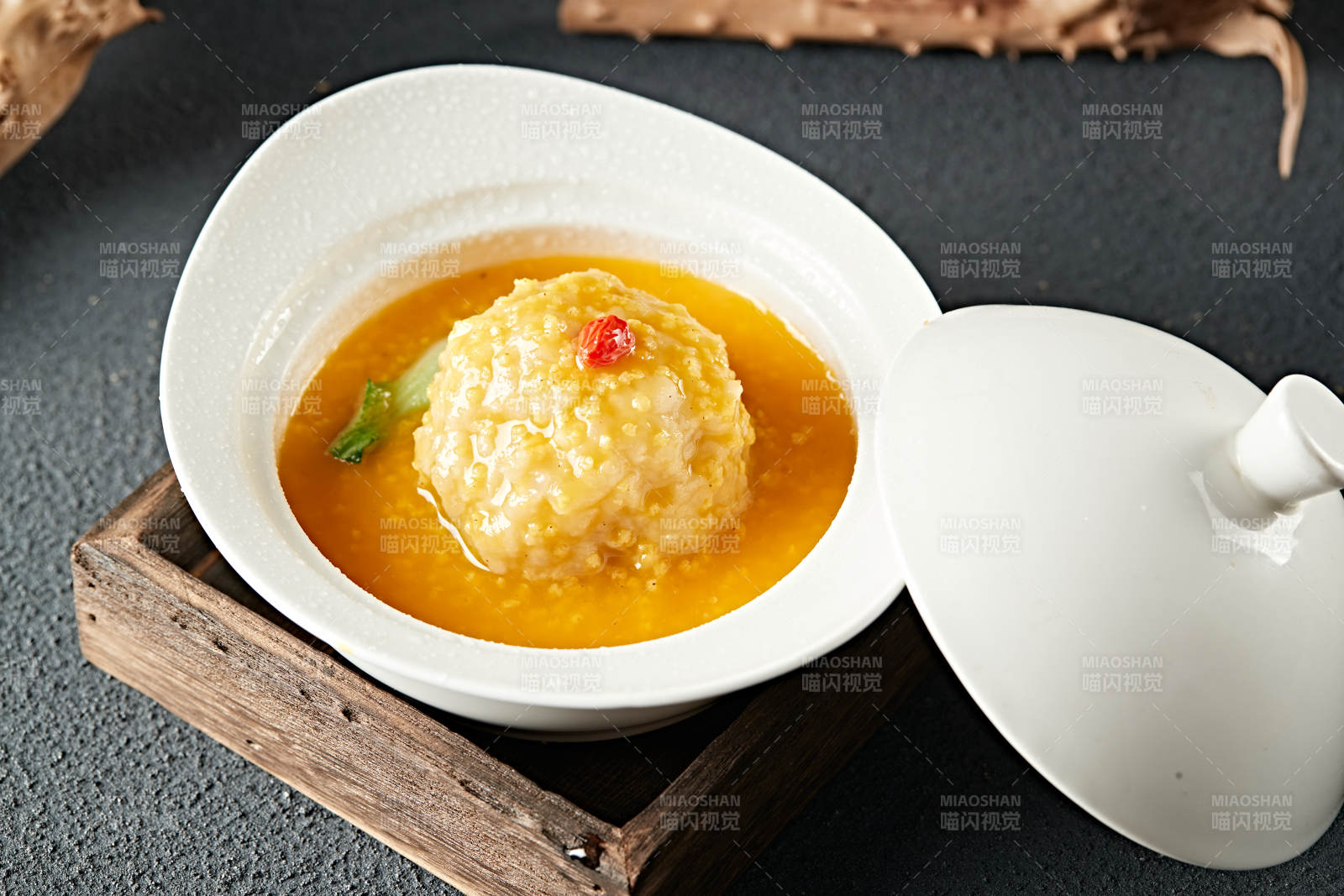 南瓜金米粥燉獅子頭