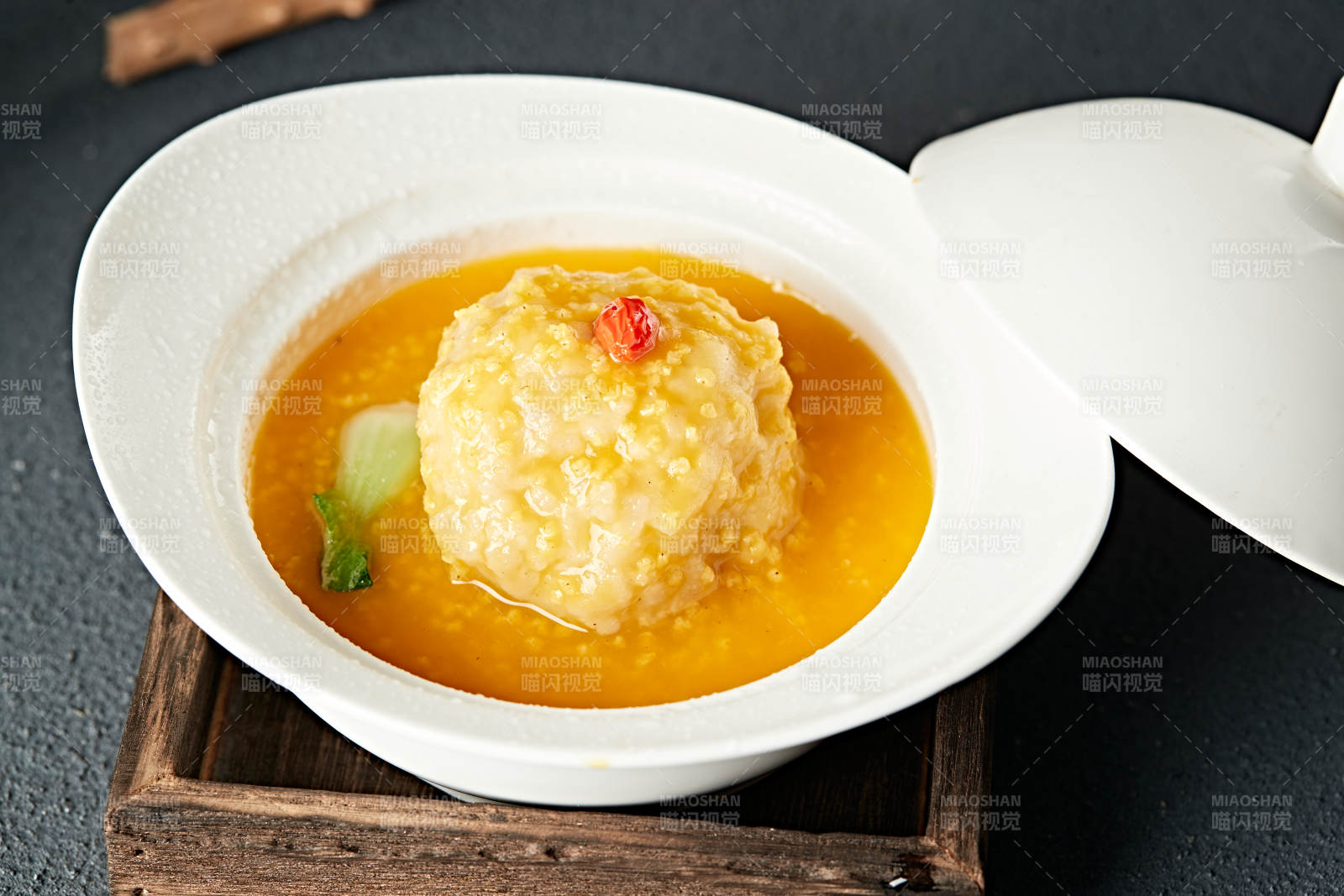 南瓜金米粥燉獅子頭