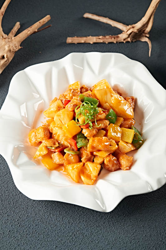 港式菠萝彩椒咕咾肉