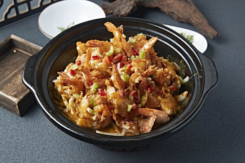 砂锅泰式咖喱虾