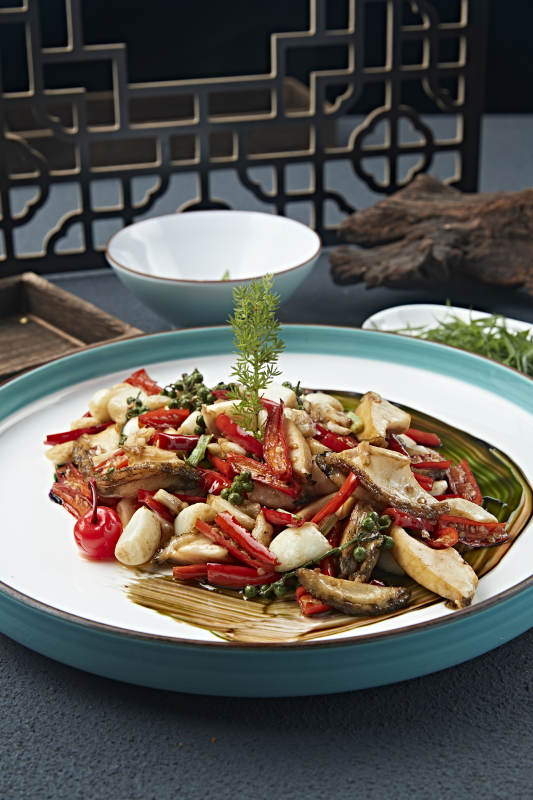 椒麻蒜香米椒炒鲜鲍鱼