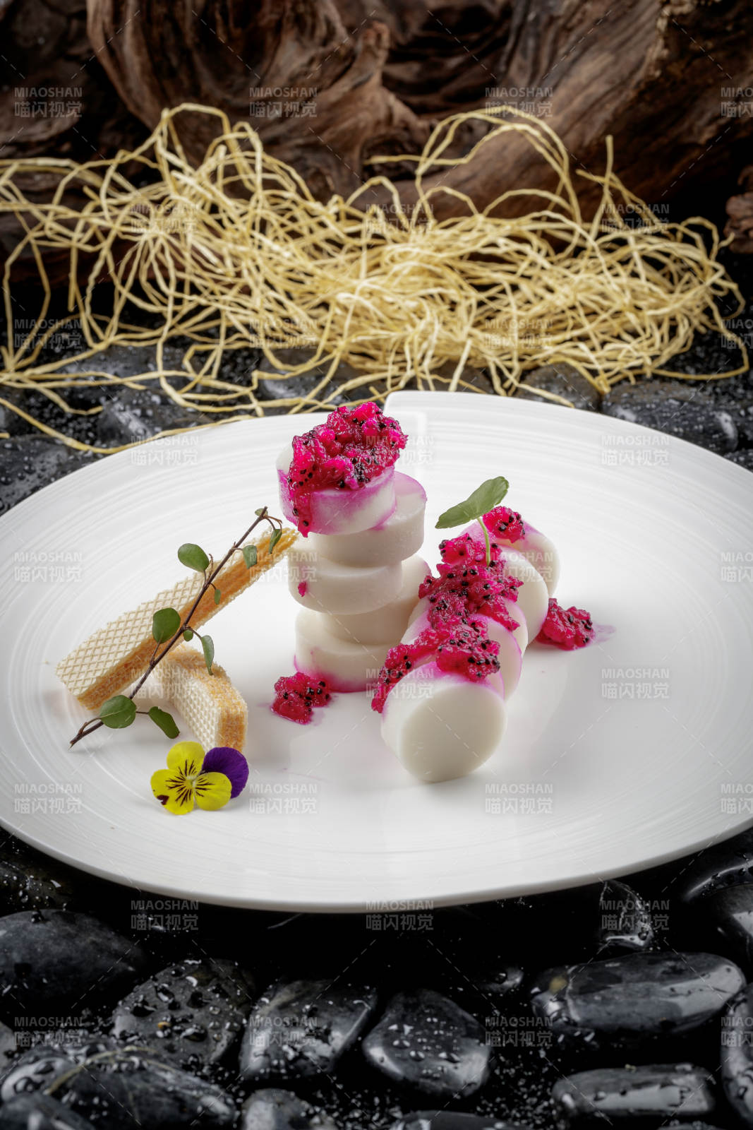 奶香火龙果豆腐