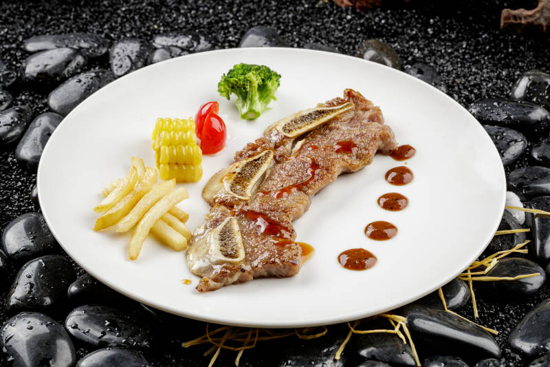 煎安格斯牛仔骨