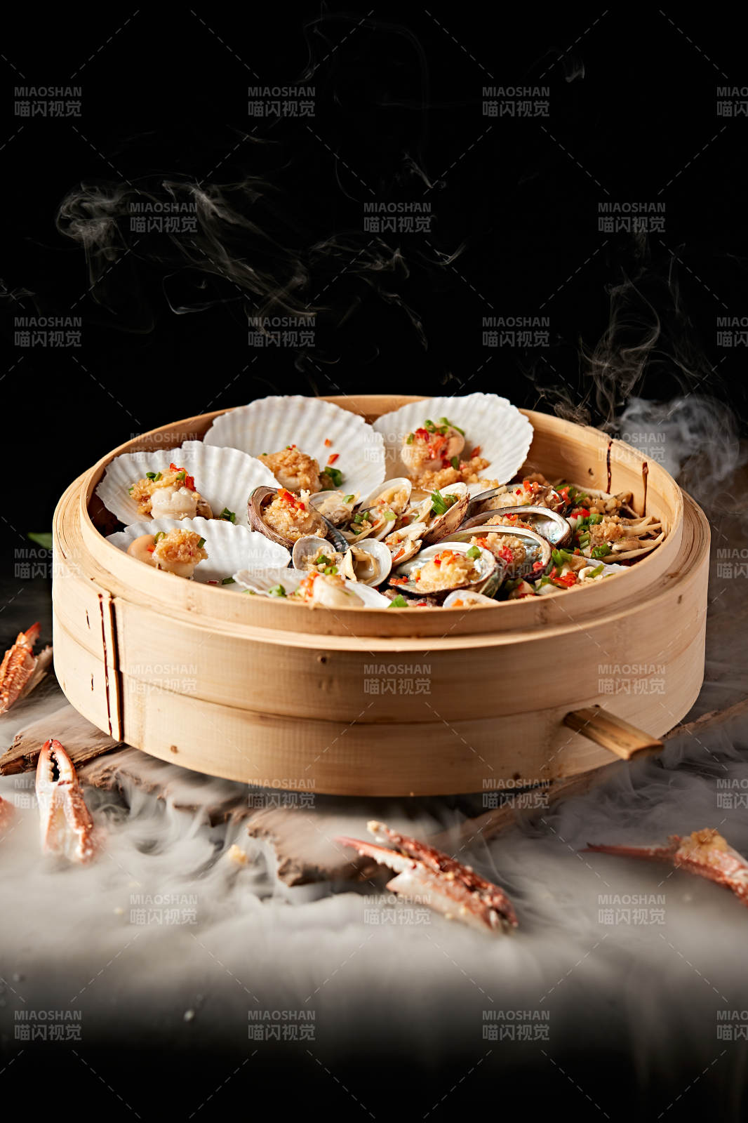 籠屜香蒸蒜蓉香辣海鮮大咖