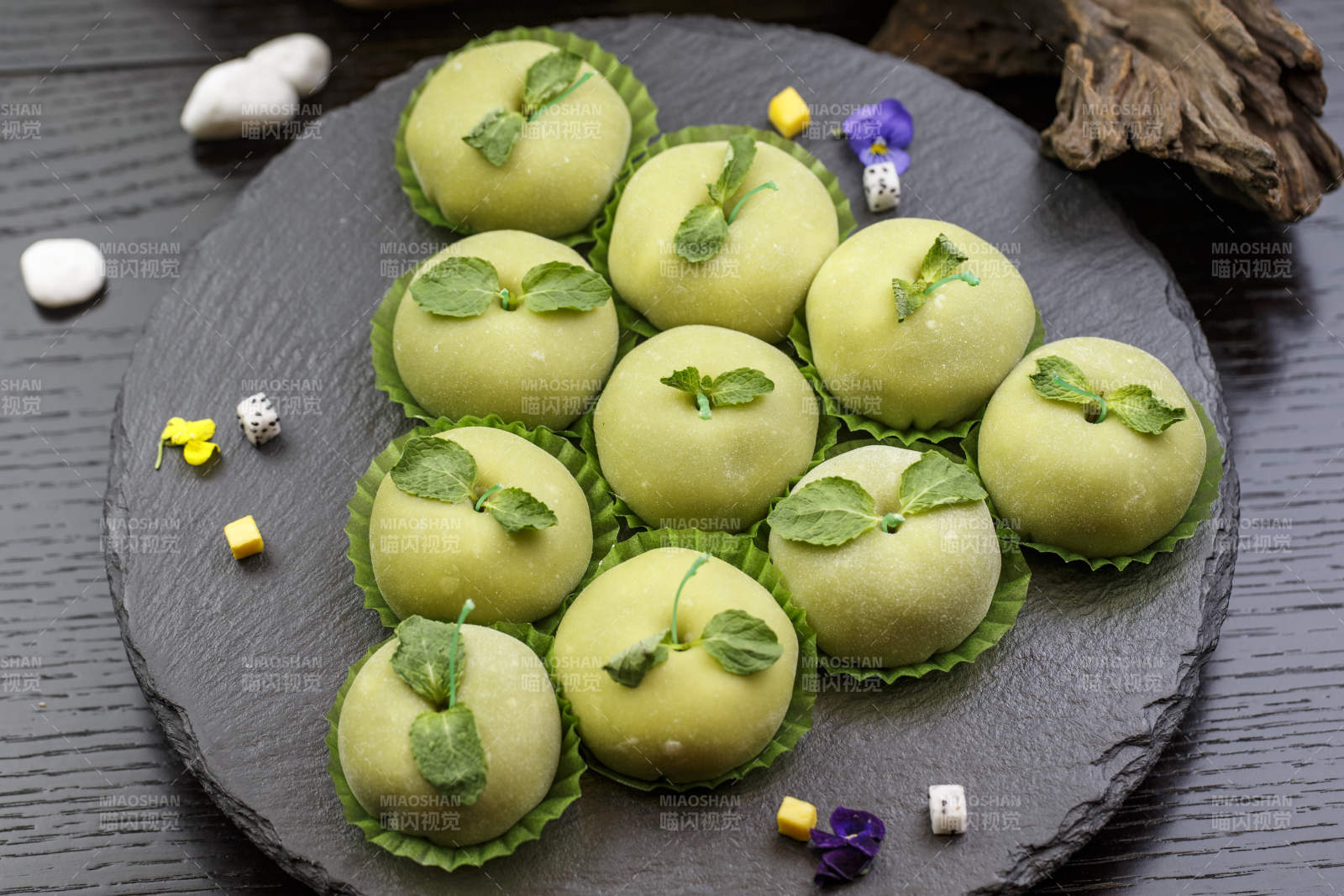糯米糍造型似青苹果奶油泡芙
