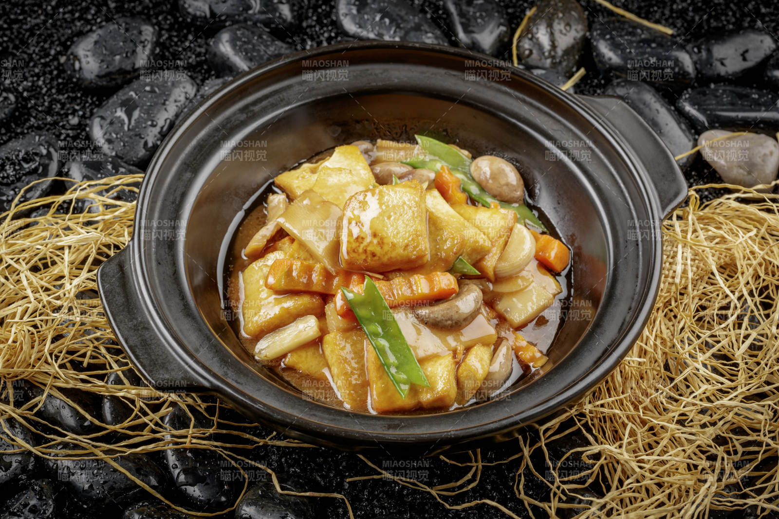 素烧黄山豆腐煲