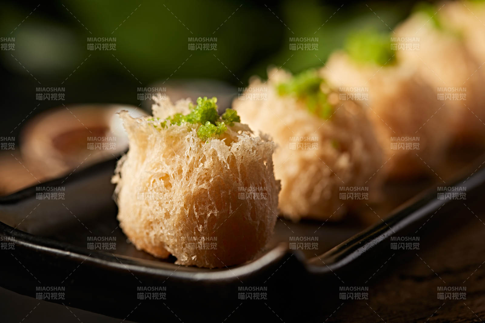 美味香炸面酥蜂窩大蝦球