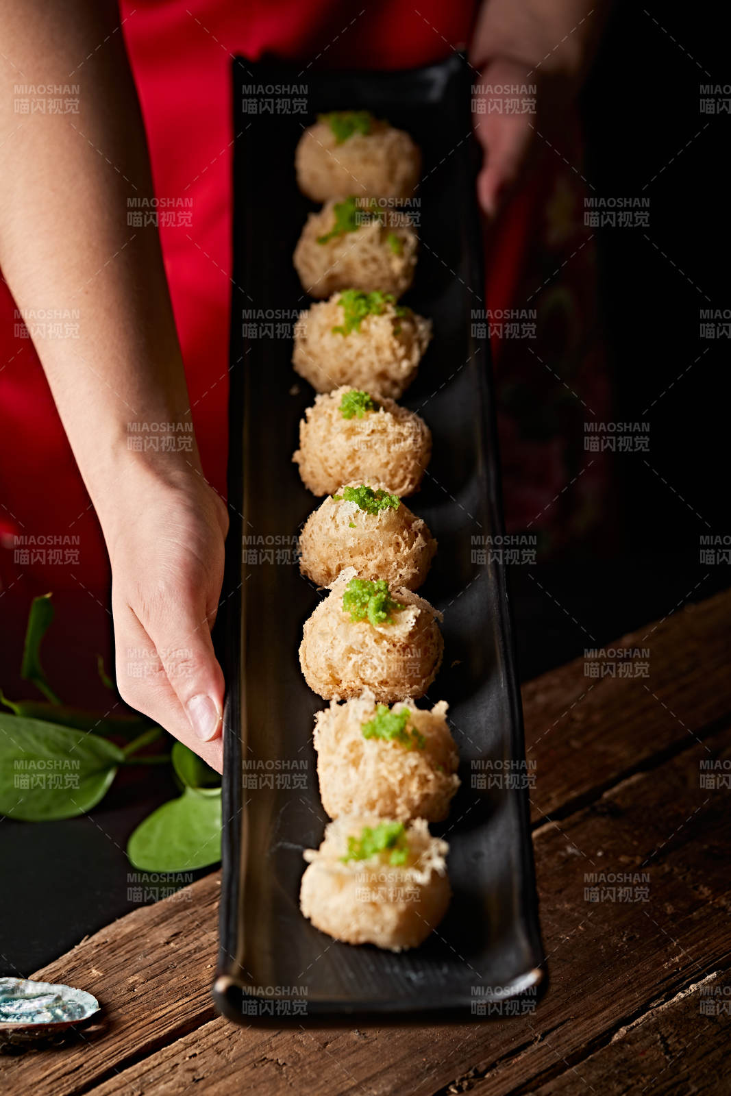 美味香炸面酥蜂窩大蝦球