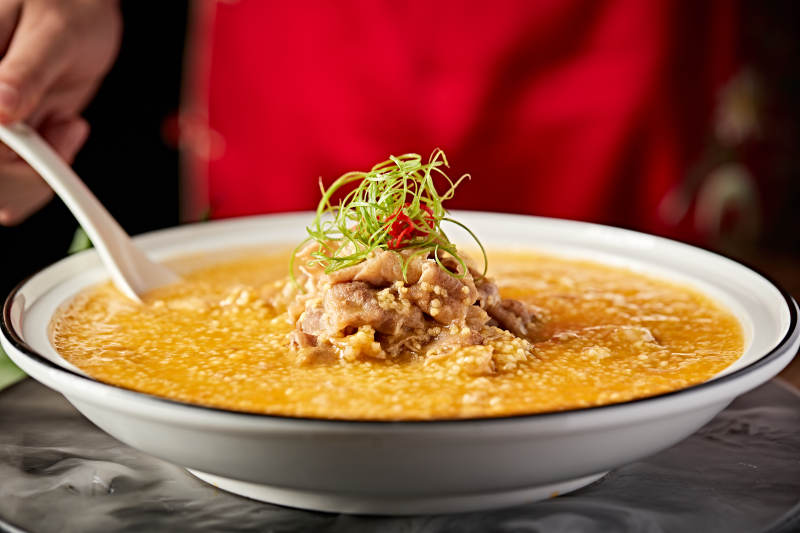 肥牛鲍鱼粒滋补金米粥