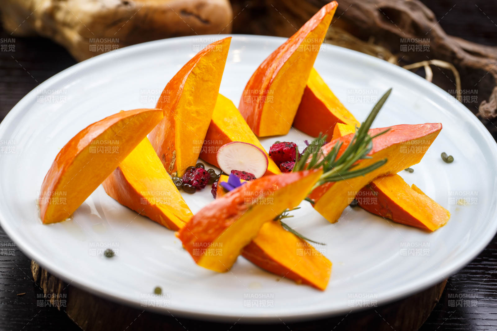 蜜汁广式焗金瓜