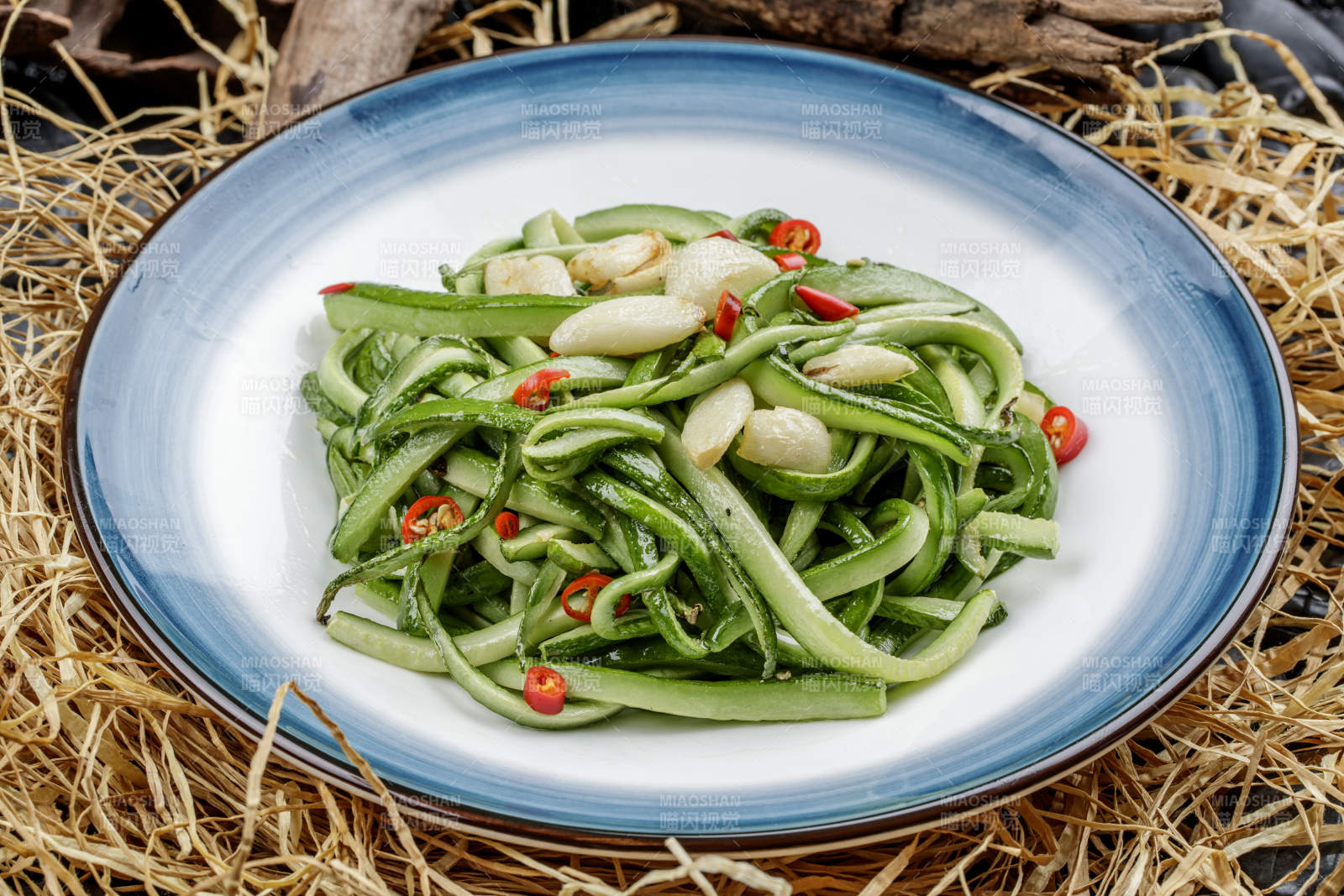 米椒蒜子炒瓜条