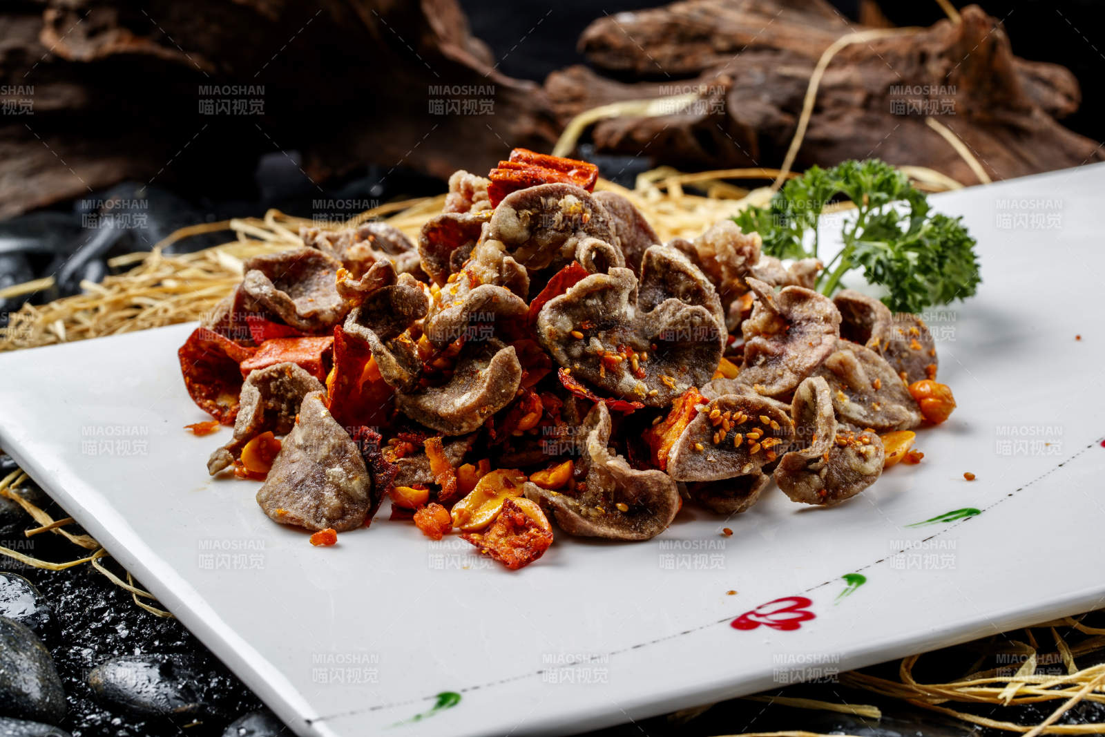 香辣果仁酥炸小腰