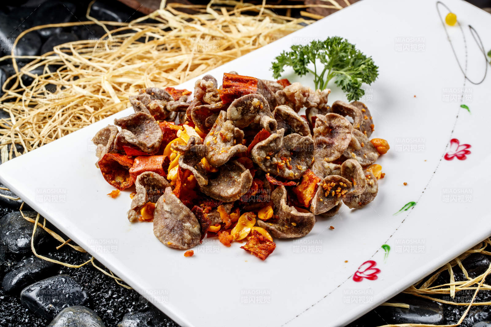 香辣果仁酥炸小腰