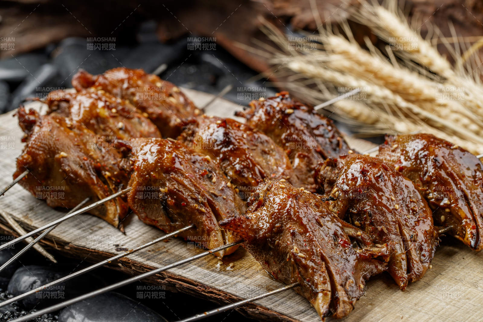 锦州烧烤秘制碳烤鸡头